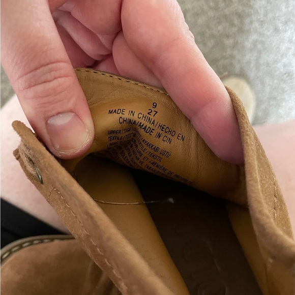 Old Navy Mens outerwear shoes 9 - Picture 4 of 7